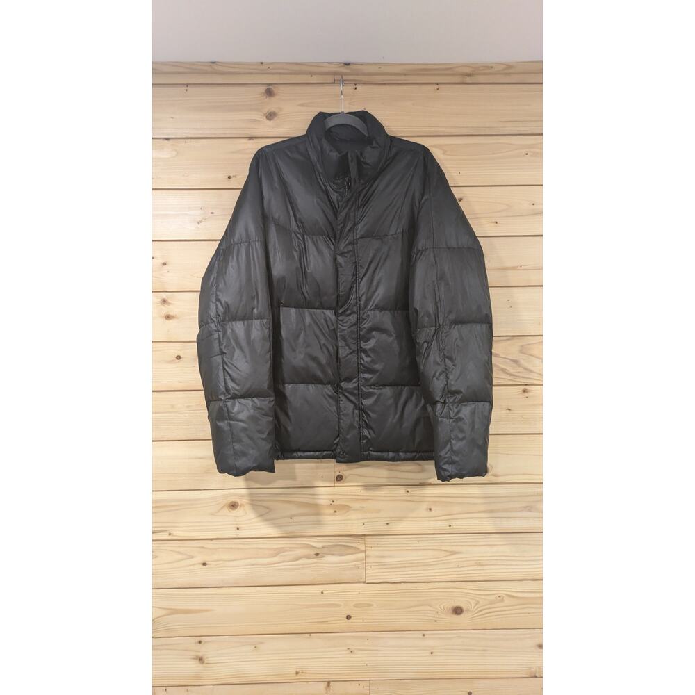 Tumi Tech Down Puffer Jacket